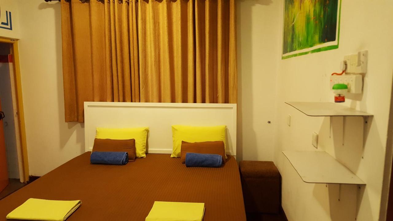 The Backpack Hub At Weligama Hostel Exterior foto