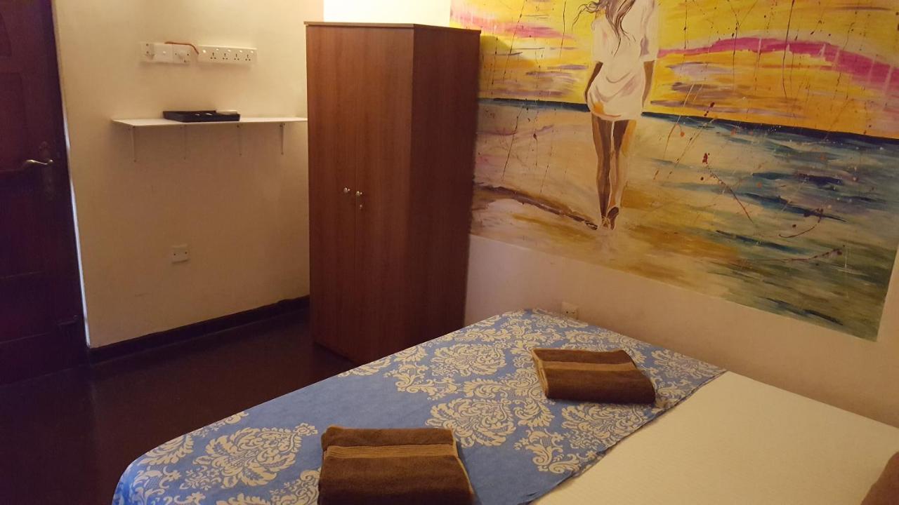 The Backpack Hub At Weligama Hostel Exterior foto