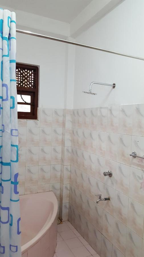 The Backpack Hub At Weligama Hostel Exterior foto