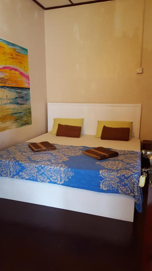 The Backpack Hub At Weligama Hostel Exterior foto