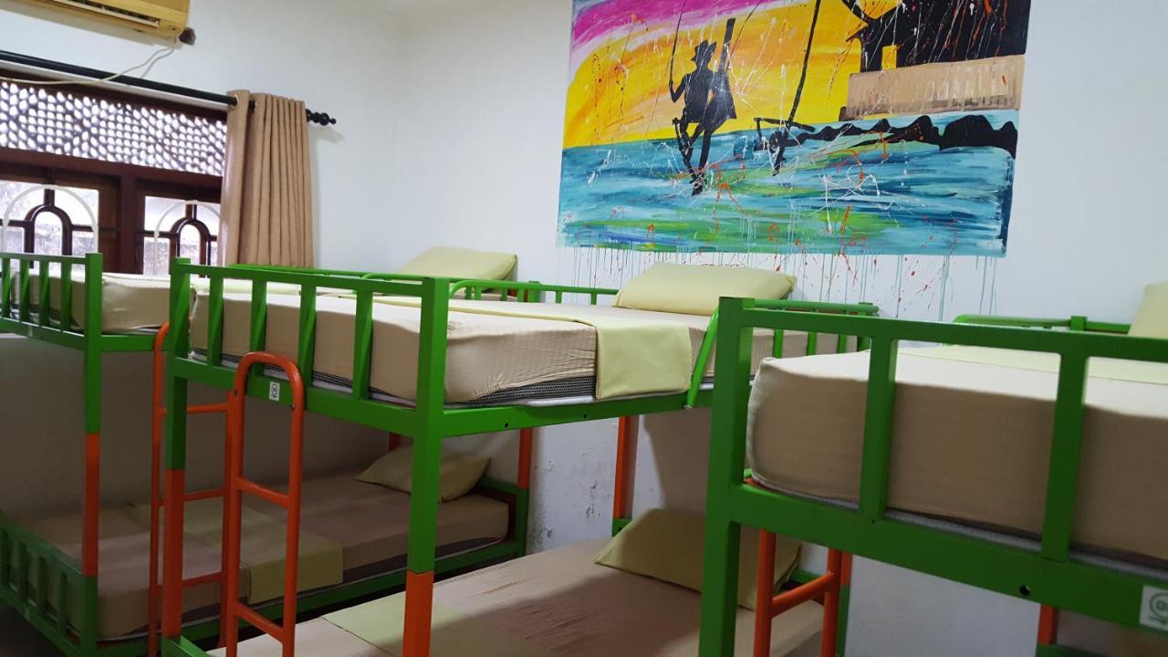 The Backpack Hub At Weligama Hostel Exterior foto