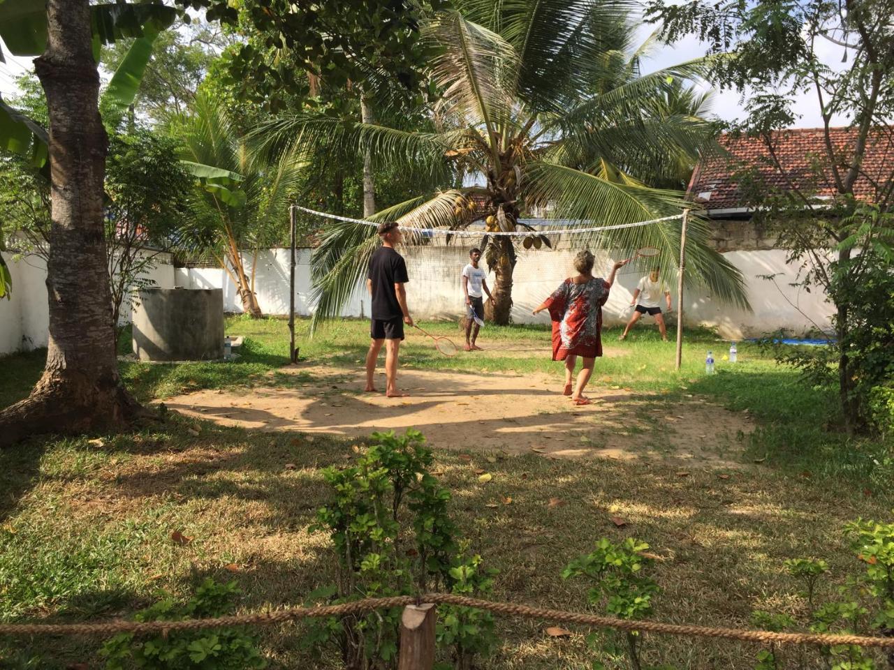 The Backpack Hub At Weligama Hostel Exterior foto