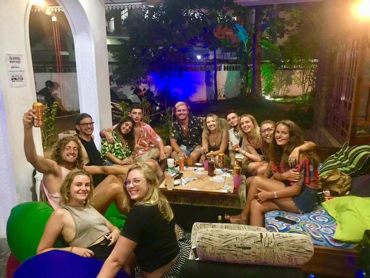 The Backpack Hub At Weligama Hostel Exterior foto